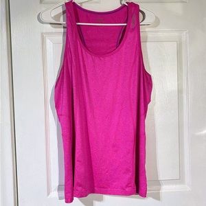 Reebok women’s Racerback Pink Tank Top Size XL NWOT